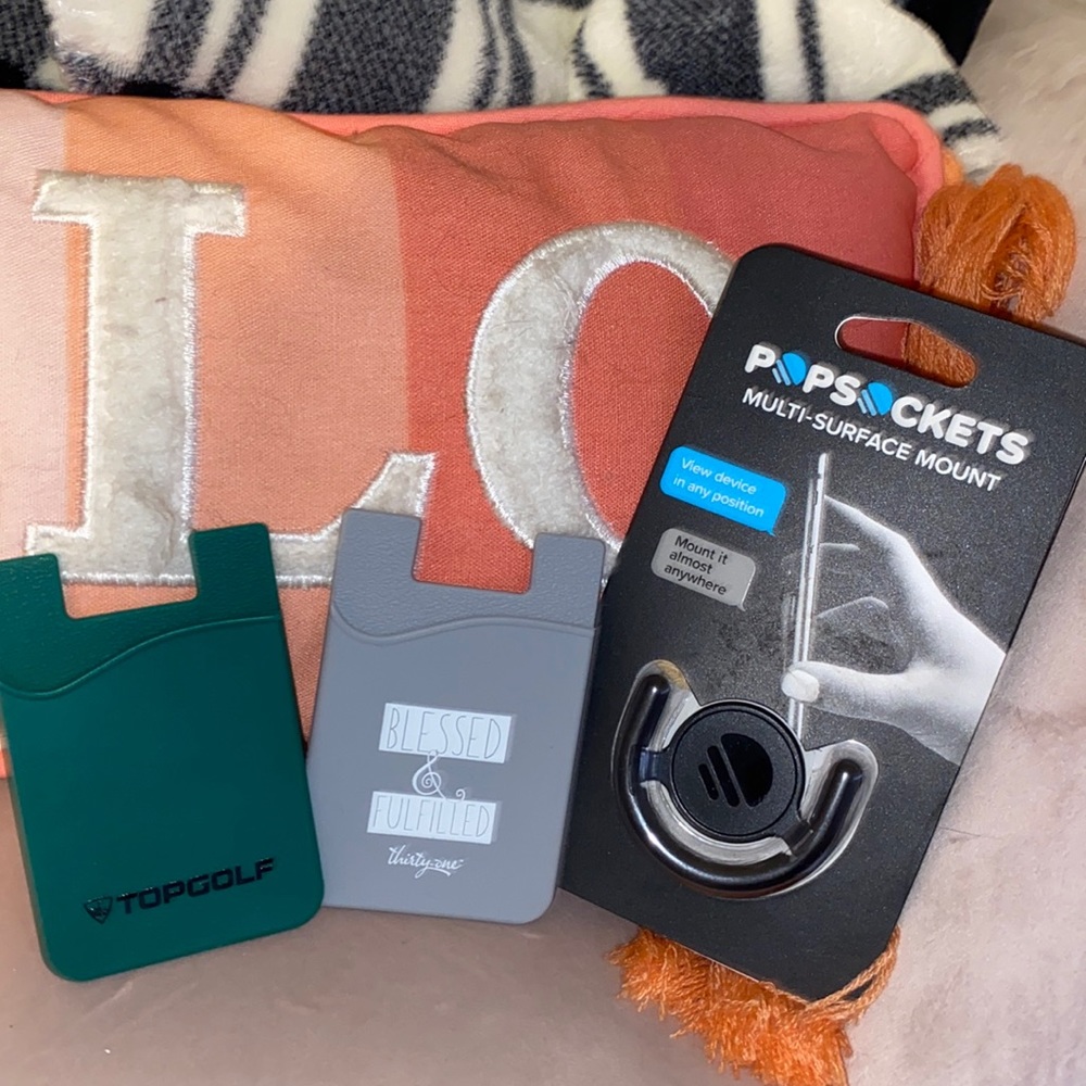 Two card holders for phone&popsocket surface mount
